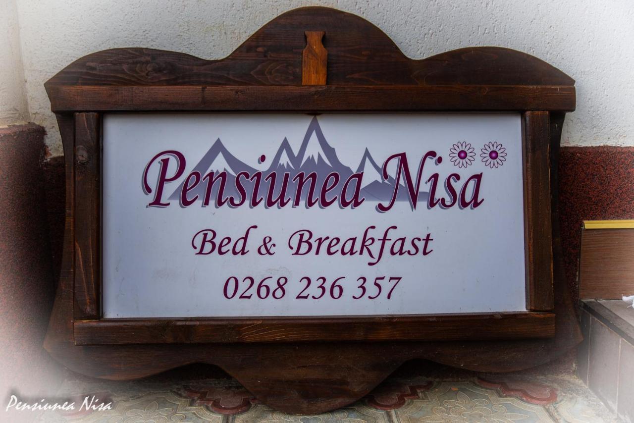 Pensiunea Nisa Törcsvár Kültér fotó